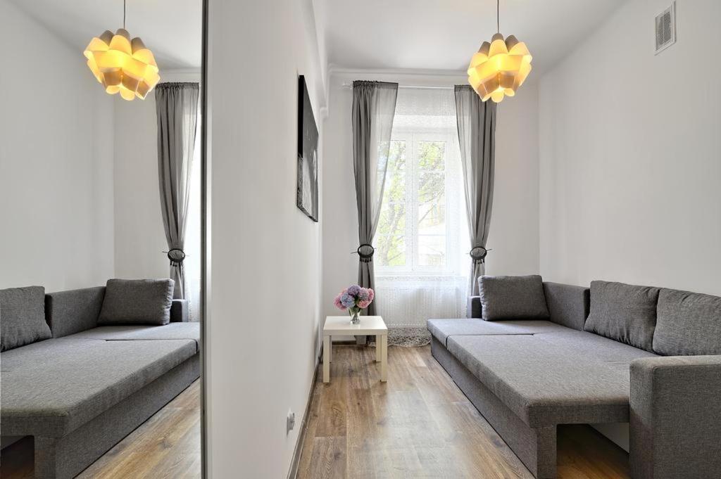 Apartament W Centrum :) Cracovia Esterno foto